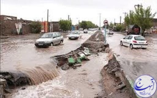 خسارت سیلاب به ۳۴۵ کیلومتر از محورهای آسفالته جنوب کرمان