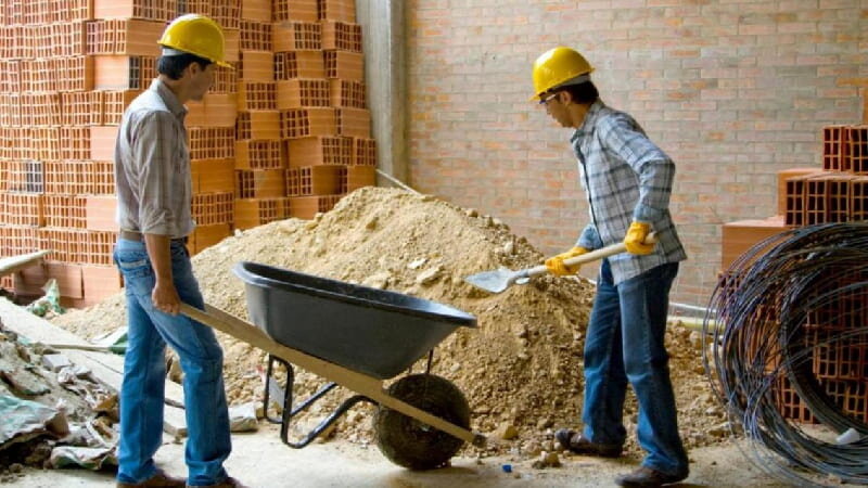 اجرای طرح ارتقای ایمنی کارگاه‌های ساختمانی در خراسان شمالی